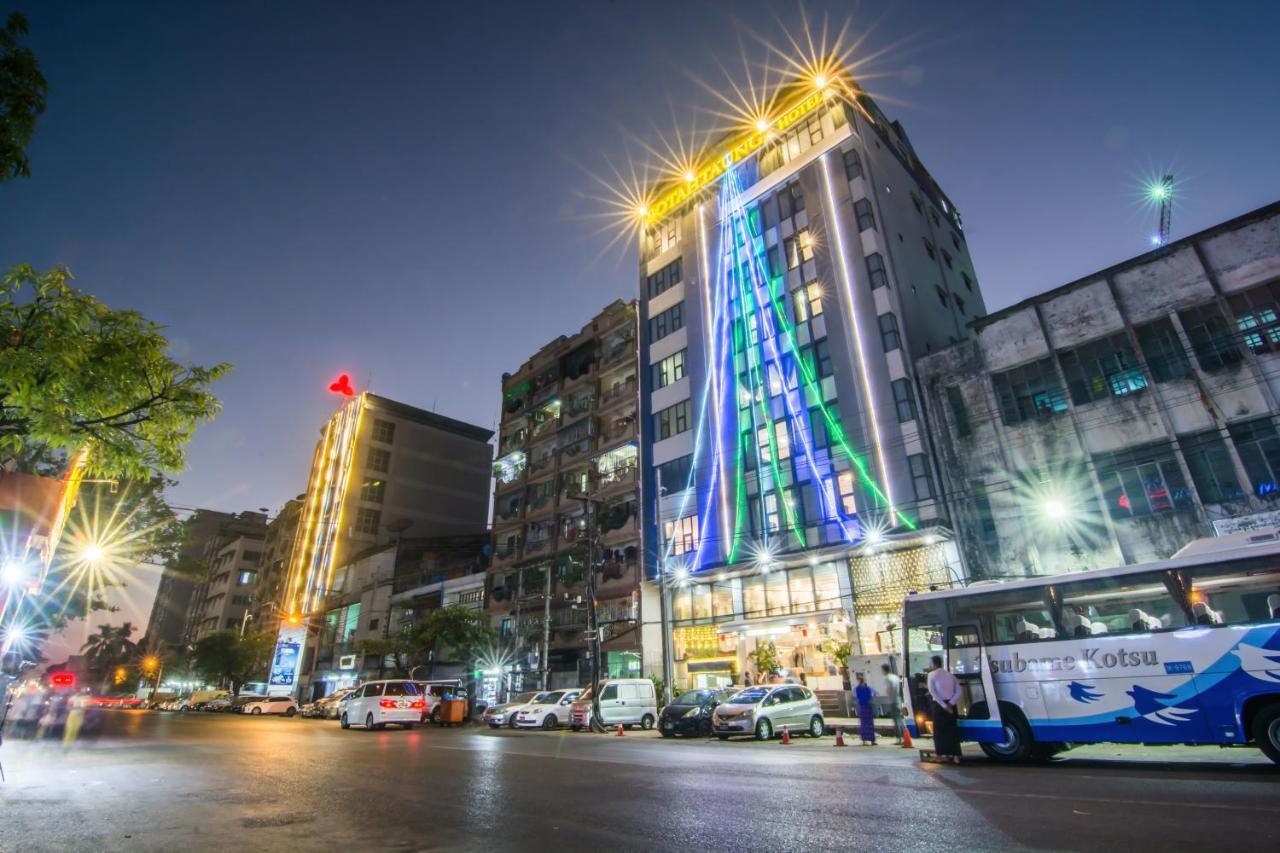 Botahtaung Hotel Yangon Exterior photo