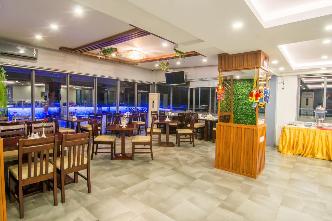 Botahtaung Hotel Yangon Exterior photo