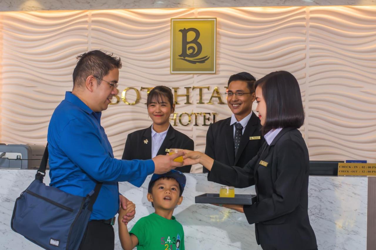 Botahtaung Hotel Yangon Exterior photo